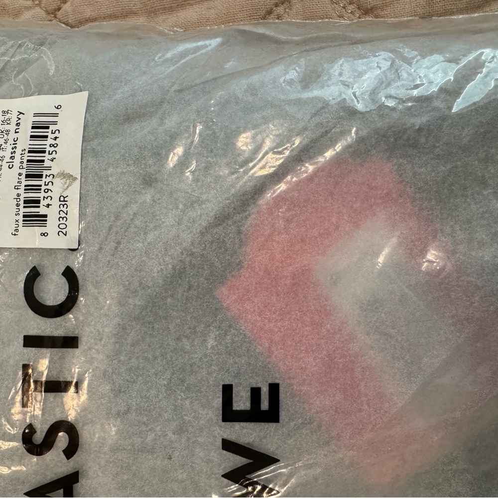 Spanx Classic Navy Faux Suede Flared  Pants Size Large fits Medium - Picture 7 of 7